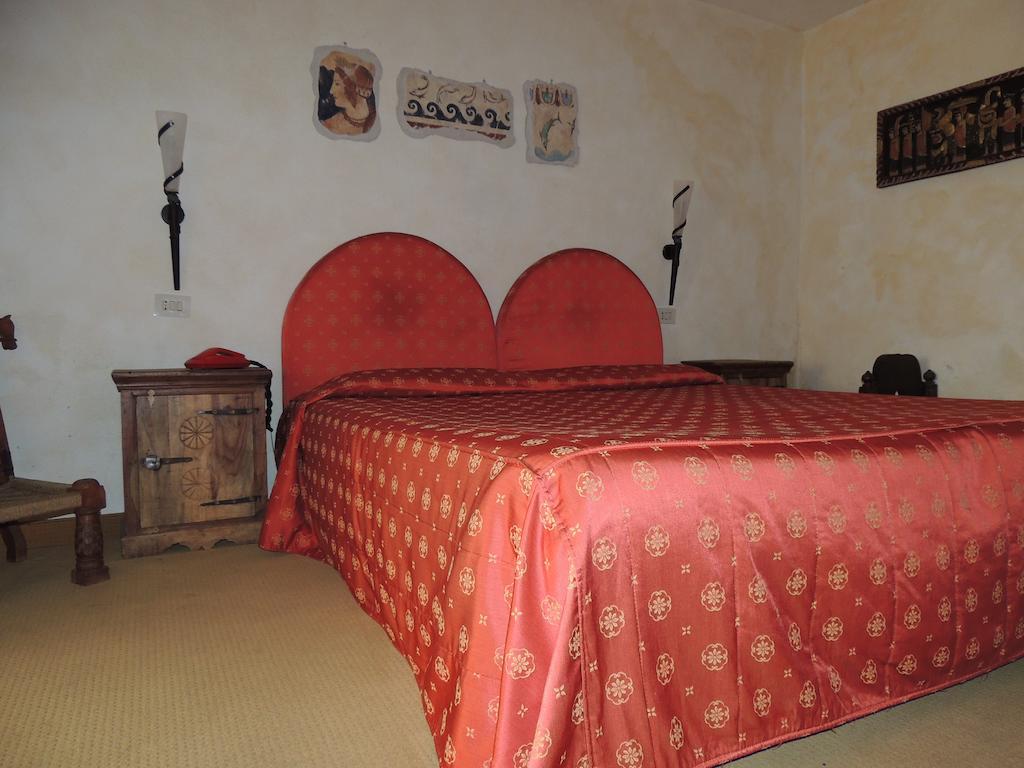 Villa Country Relais I Due Laghi Anguillara Sabazia Habitación foto