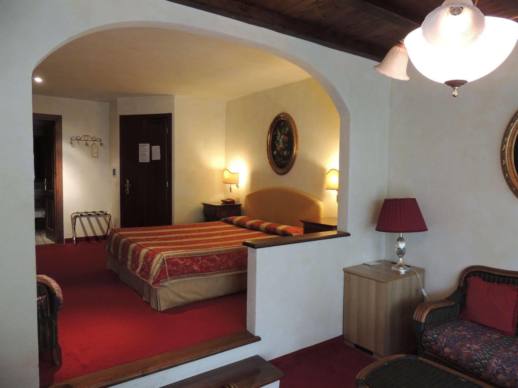 Villa Country Relais I Due Laghi Anguillara Sabazia Exterior foto